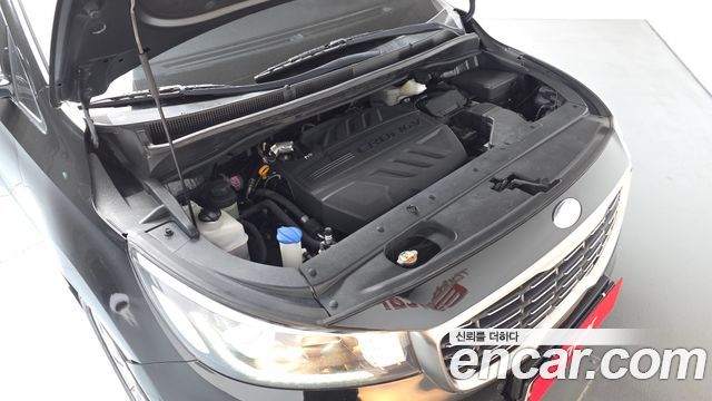 Kia Canival 2019 — photo 6