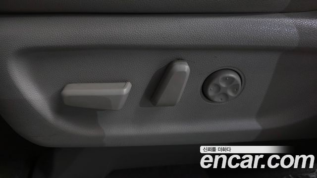 Kia Canival 2019 — photo 25