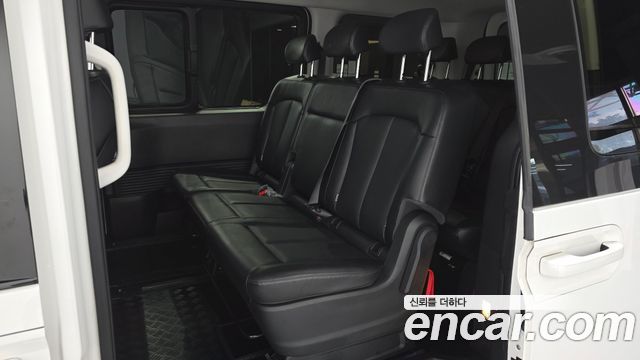 Hyundai Staria 2023 — photo 18