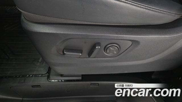 Hyundai Staria 2023 — photo 32