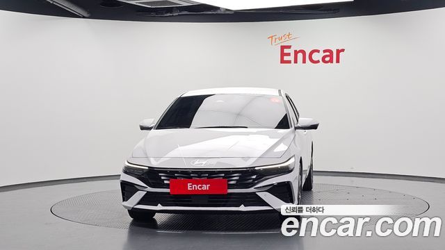 Hyundai AVANTE 2024 — photo 3
