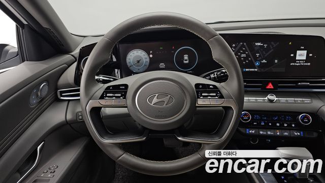 Hyundai AVANTE 2024 — photo 19