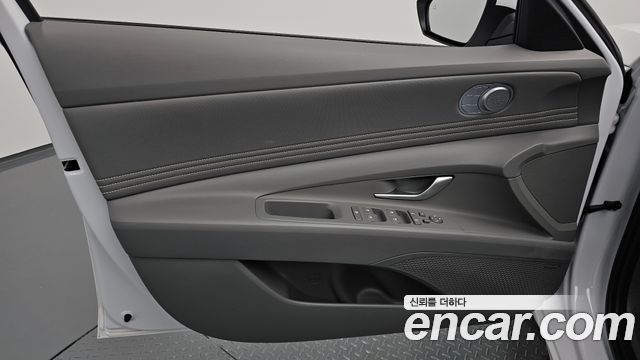 Hyundai AVANTE 2024 — photo 14
