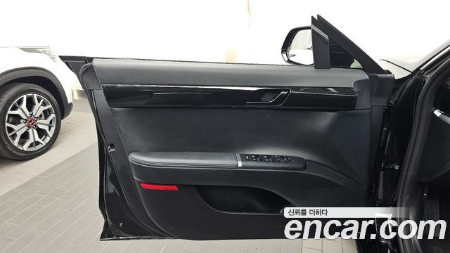 Hyundai Grandeur 2023 — photo 14