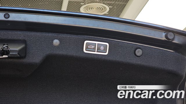 Hyundai Grandeur 2023 — photo 33