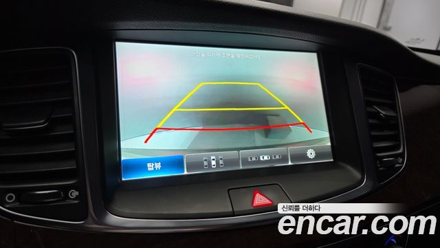 Hyundai Equus 2015 — photo 18
