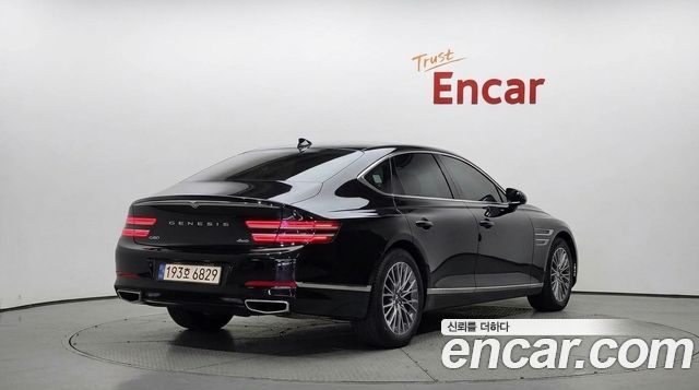 Genesis G80 2023 — photo 2