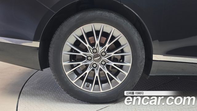 Genesis G80 2023 — photo 5