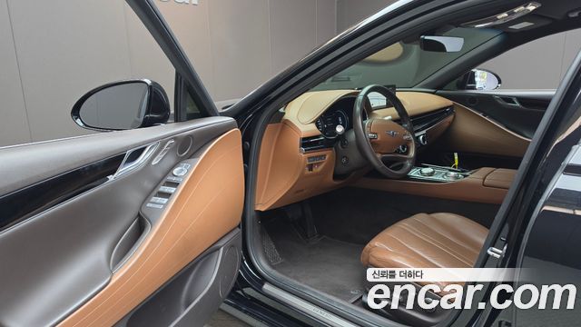 Genesis G80 2023 — photo 13