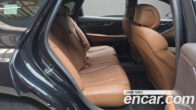 Genesis G80 2023 — photo 17