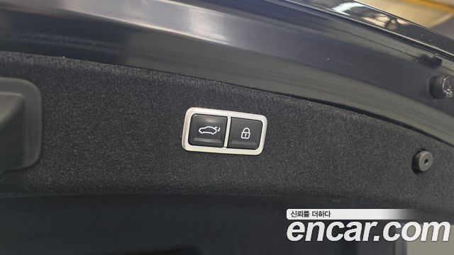 Genesis G80 2023 — photo 24