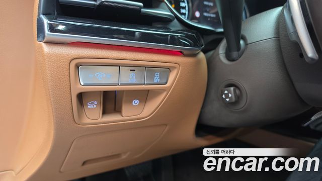 Genesis G80 2023 — photo 26