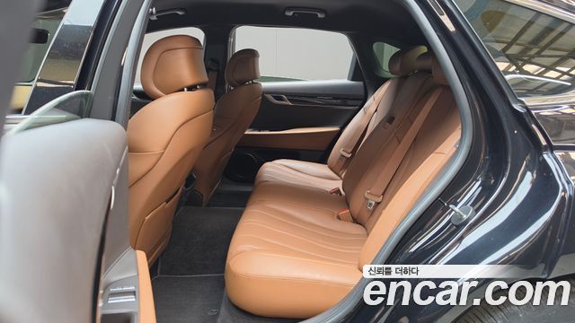 Genesis G80 2023 — photo 16