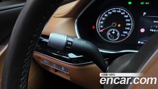 Genesis G80 2023 — photo 27