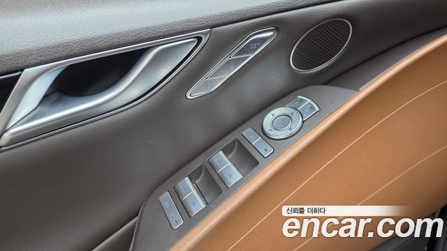 Genesis G80 2023 — photo 29
