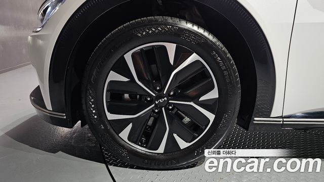 Kia EV6 2023 — photo 5