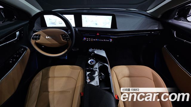 Kia EV6 2023 — photo 10