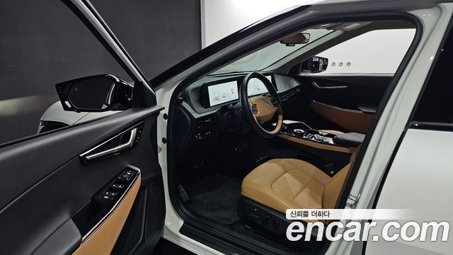 Kia EV6 2023 — photo 13