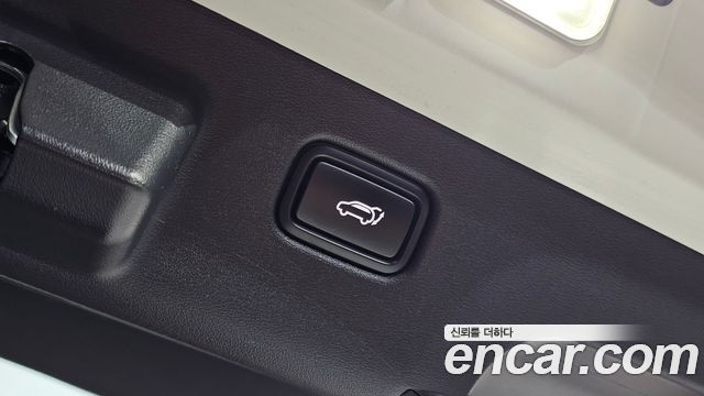 Kia EV6 2023 — photo 28