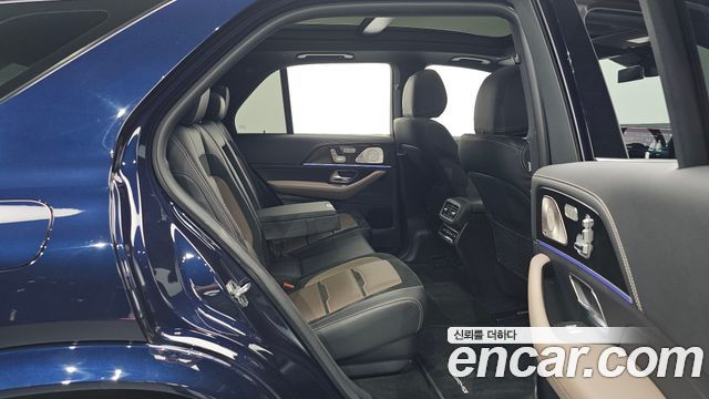 Mercedes-Benz GLE-Class 2021 — photo 18