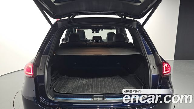 Mercedes-Benz GLE-Class 2021 — photo 26