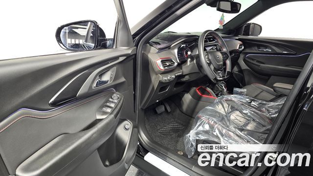 Chevrolet Korea Trailblazer 2022 — photo 13