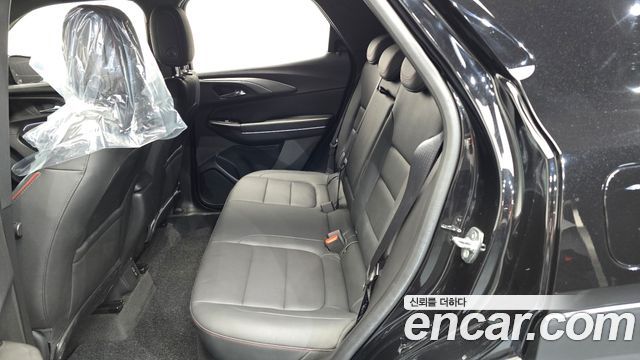Chevrolet Korea Trailblazer 2022 — photo 17