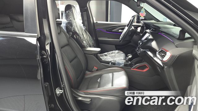 Chevrolet Korea Trailblazer 2022 — photo 16