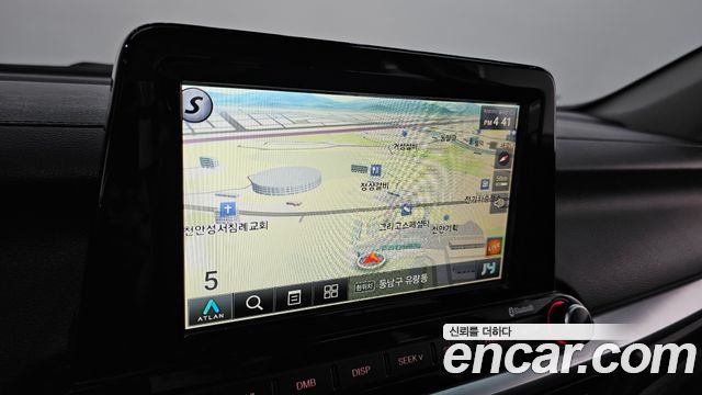 Kia K3 2022 — photo 23