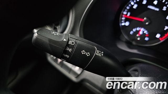 Kia K3 2022 — photo 25