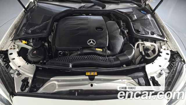Mercedes-Benz C-Class 2019 — photo 6