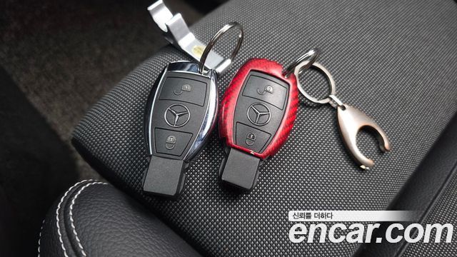 Mercedes-Benz A-Class 2018 — photo 30