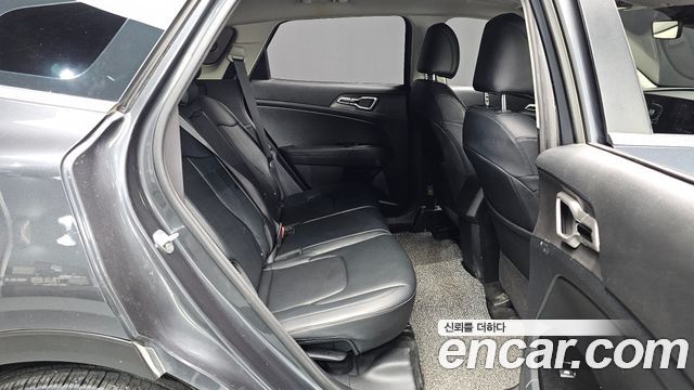 Kia Sportage 2022 — photo 17