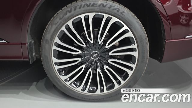 Lincoln Aviator 2020 — photo 7
