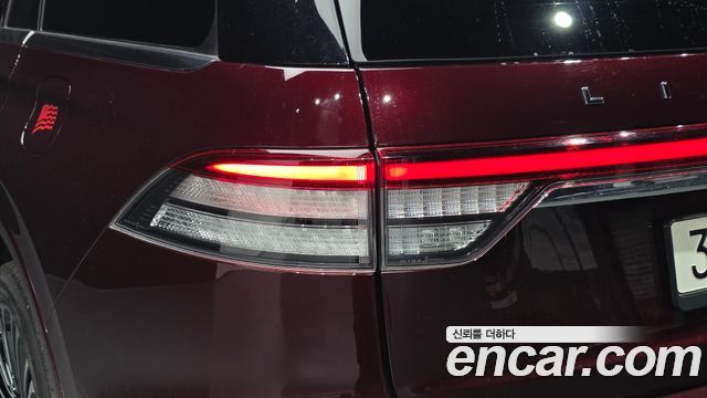 Lincoln Aviator 2020 — photo 9