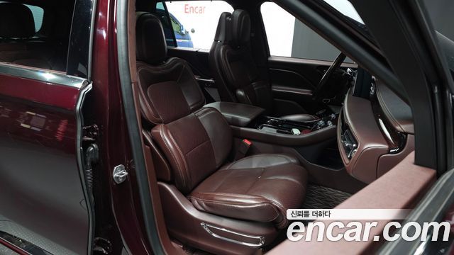 Lincoln Aviator 2020 — photo 16