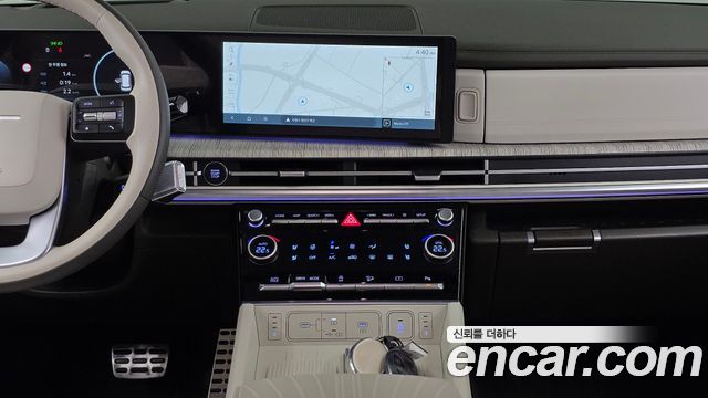 Hyundai Santafe 2025 — photo 17