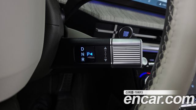 Hyundai Santafe 2025 — photo 25