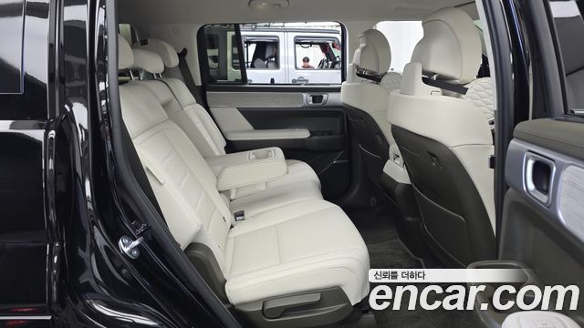 Hyundai Santafe 2025 — photo 15