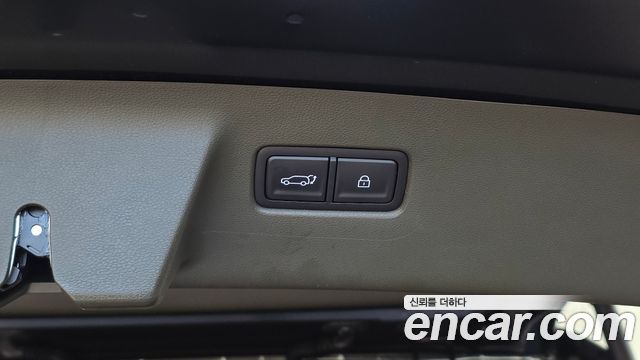 Hyundai Santafe 2025 — photo 30