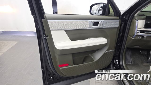 Hyundai Santafe 2025 — photo 33