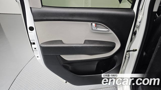 Kia RAY 2022 — photo 15