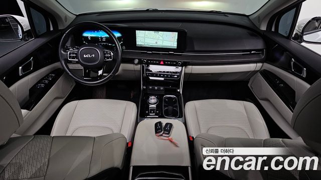 Kia Canival 2023 — photo 10