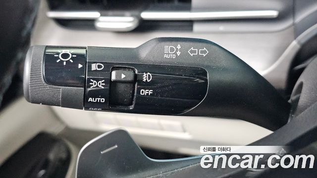 Kia Canival 2023 — photo 32