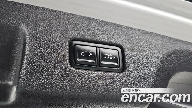 Kia Canival 2023 — photo 34