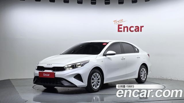 Kia K3 2023 — photo 1