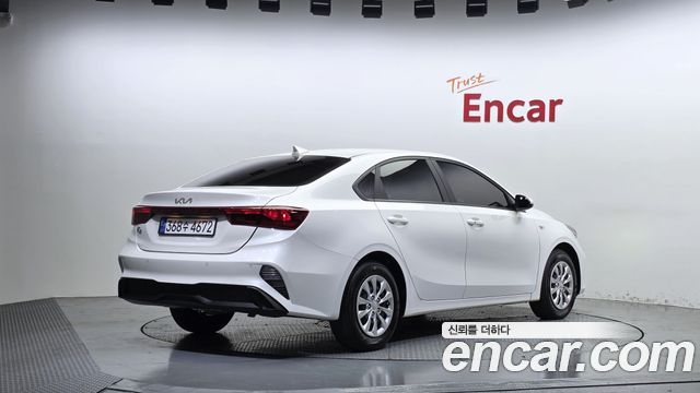 Kia K3 2023 — photo 2