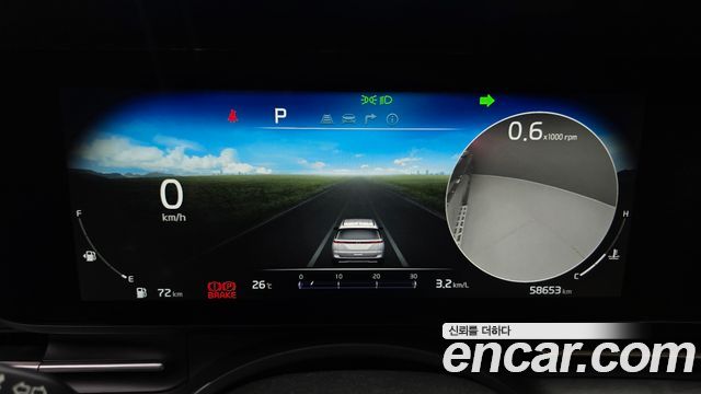 Kia Canival 2021 — photo 8