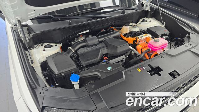 Hyundai Santafe 2025 — photo 6