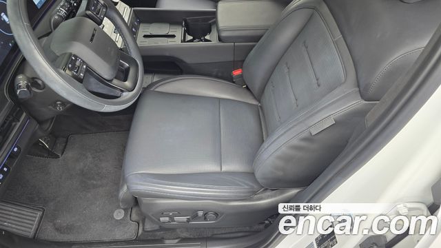 Hyundai Santafe 2025 — photo 24